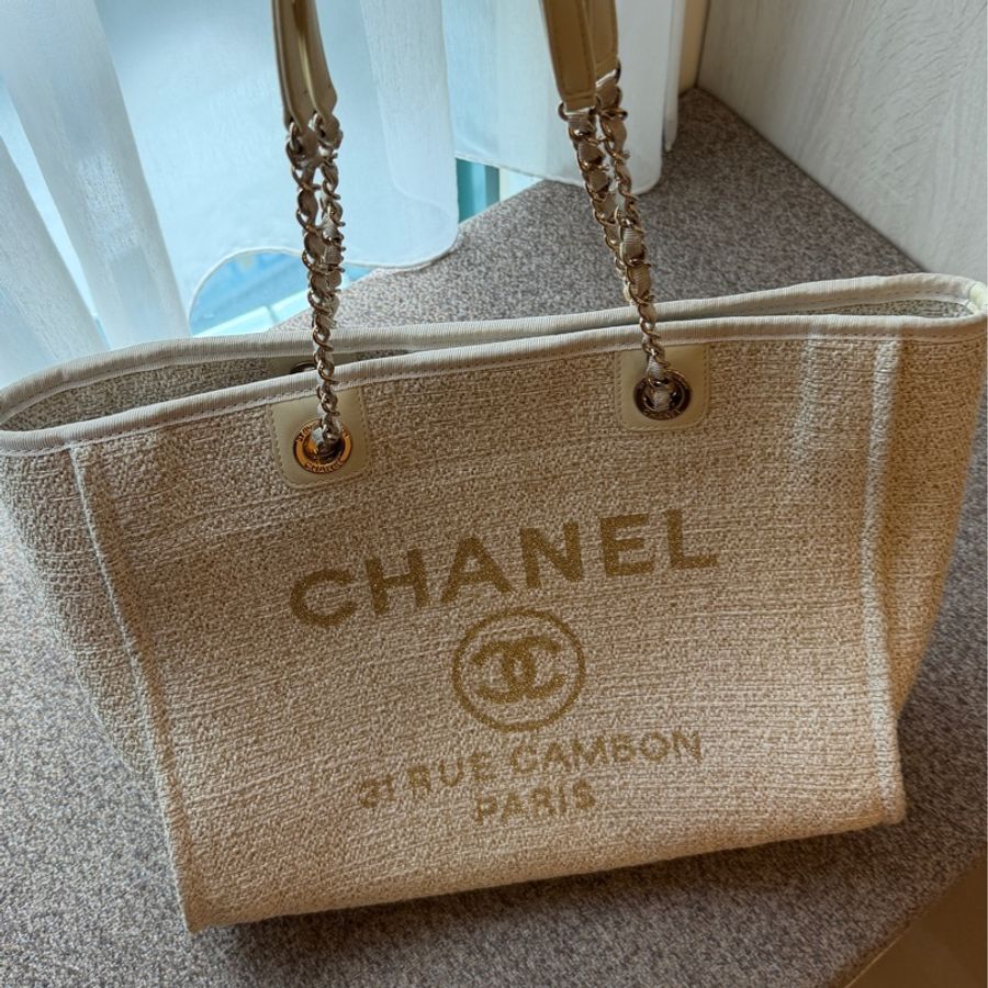 Chanel 沙灘托特包 白色｜度假感必備-2