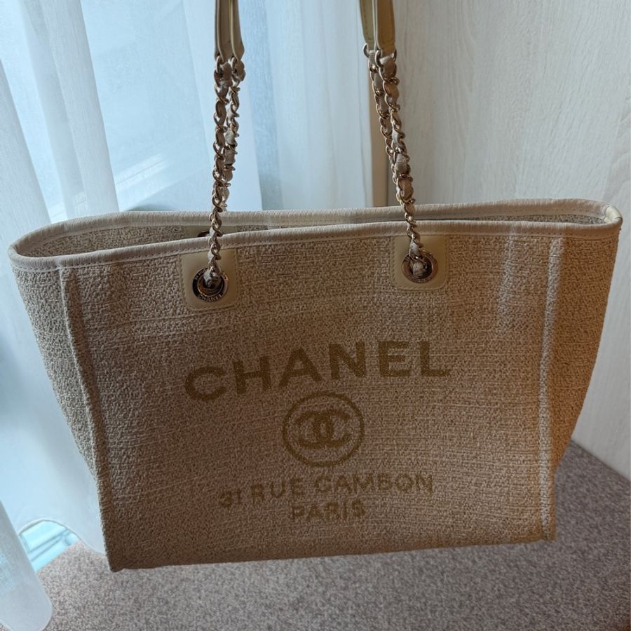 Chanel 沙灘托特包 白色｜度假感必備-3