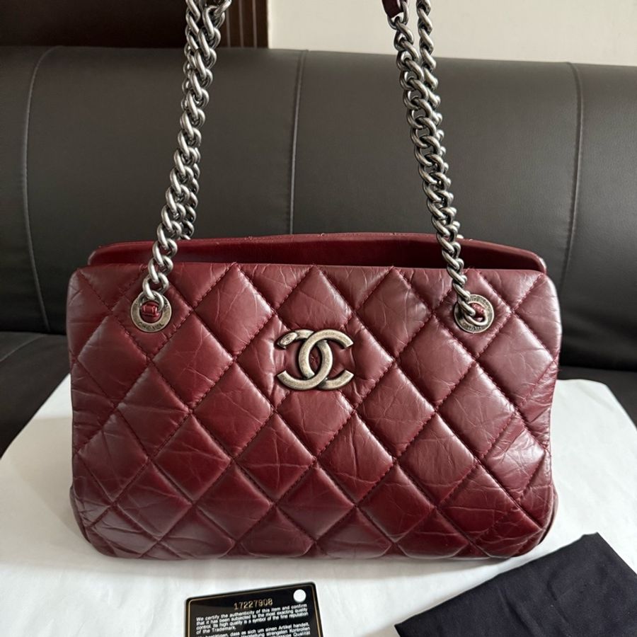 chanel香奈兒 酒紅色孟買托特tote復古做舊鏈條單肩包17開-0