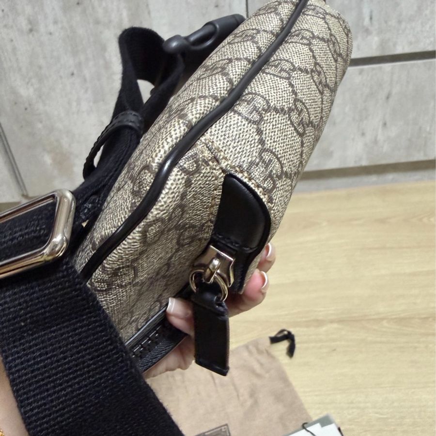 GUCCI GG Supreme 印花 PVC 皮革 腰包 胸口包 胸包 斜背包-16