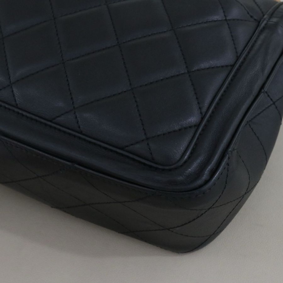 CHANEL 香奈兒 Elegent CF單肩斜挎女包，黑色小牛皮金鍊，序號20 尺寸30*17*9-4