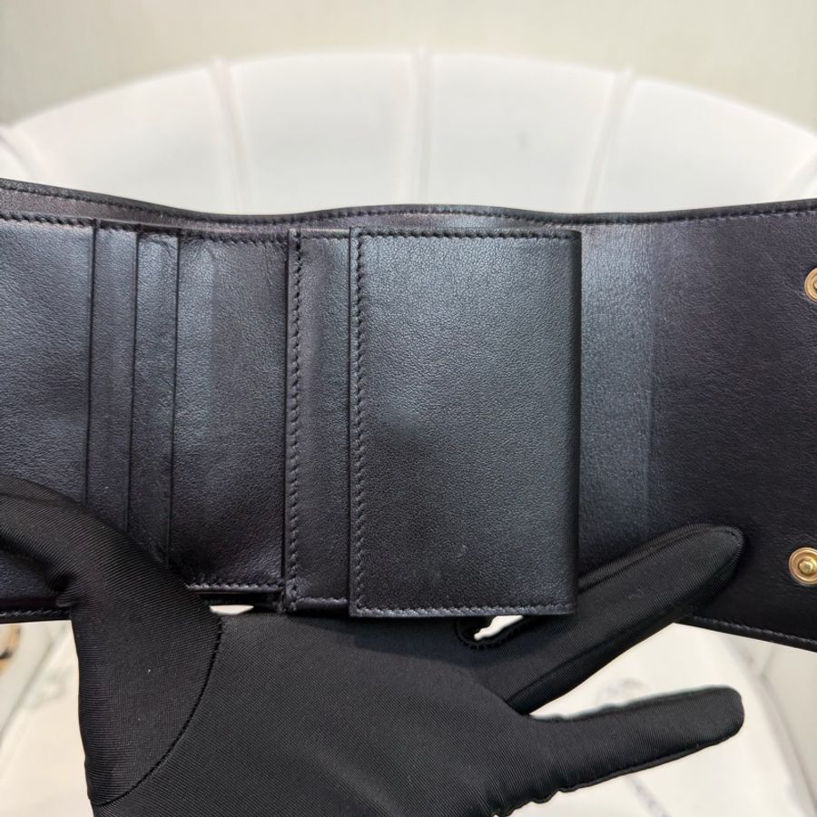 CELINE 牛皮Trifold Wallet 三折短夾 XB826-28