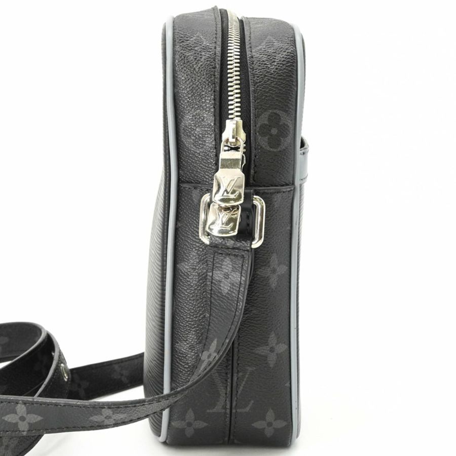 路易威登 (LOUIS VUITTON) Danube PM 單肩背包 Epi Monogram Eclipse 黑/海軍藍 M53421-3