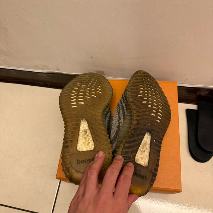 Adidas Yeezy Boost 350 V2 "Beluga-3
