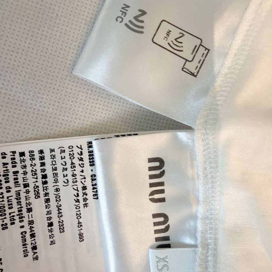 二手精品自賣❤️Miu Miu經典款亮片字母logo白色短T.短袖T恤上衣.近新.XS號-13