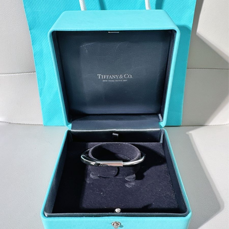 Tiffany&co.蒂芙尼 18k白金lock系列 最新款手鐲 M 號尺寸-0