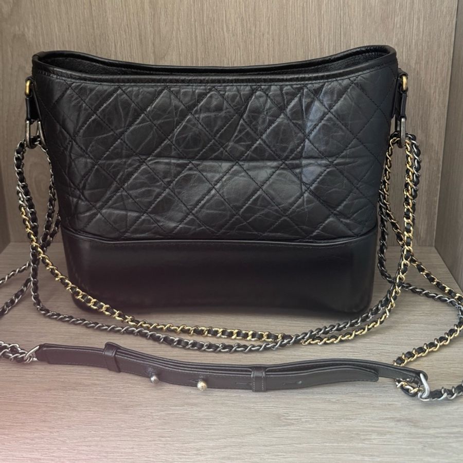 CHANEL香奈兒黑色菱格紋流浪包鏈條包單肩斜挎包 27開 底長28。-0
