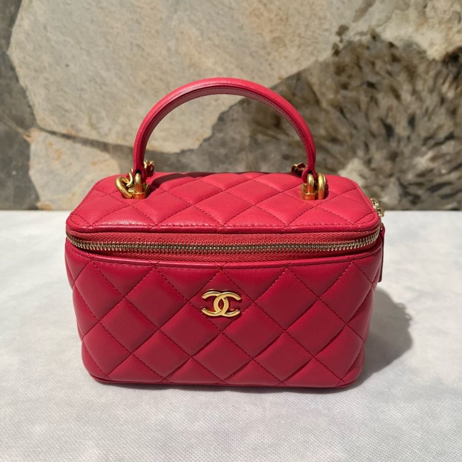 Chanel莓紅羊霧金鏈handle長方盒-0