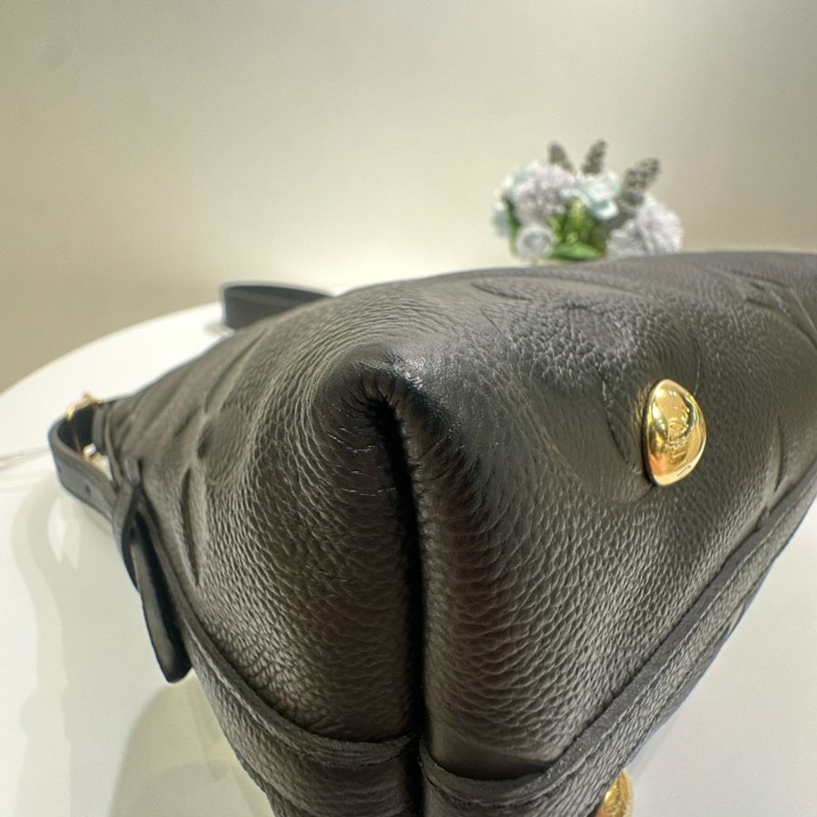 TW4867 Louis Vuitton 路易威登 晶片款 黑色全皮材質 M46288 Carryall PM Noir-28
