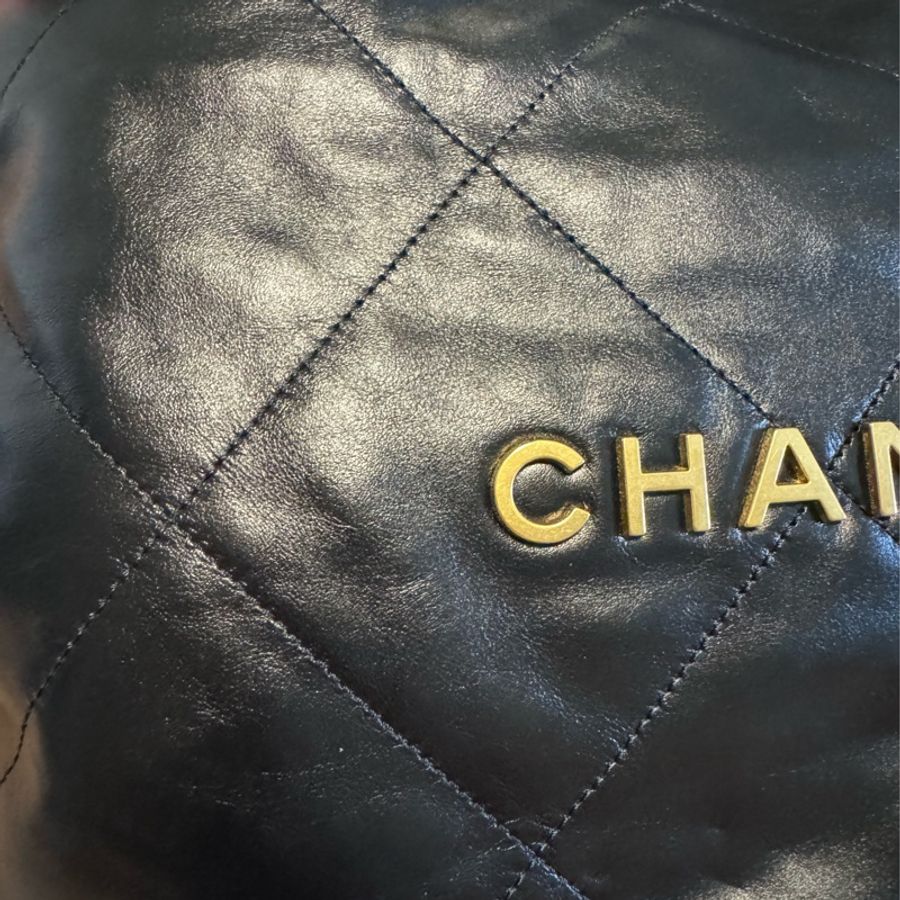 CHANEL 香奈兒 22 Bag, 小號hobo黑金垃圾袋-6