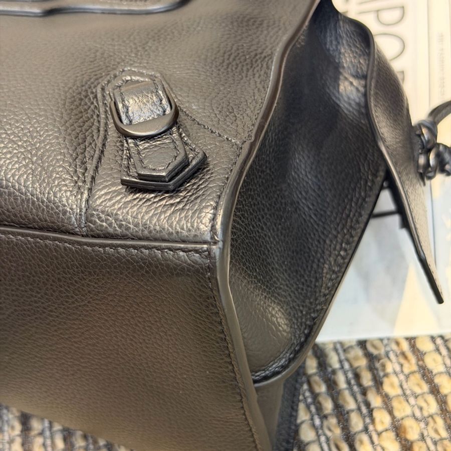 99新Balenciaga巴黎世家 新款 classic so black 荔枝牛皮，編織手柄手提包斜背包 黑色 底長32.5cm❤️正品-5