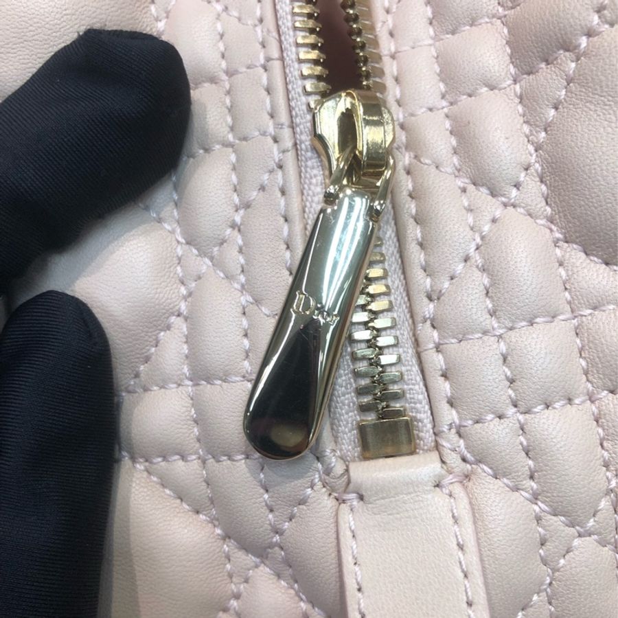 Dior 淡粉紅戴妃 XC527-9