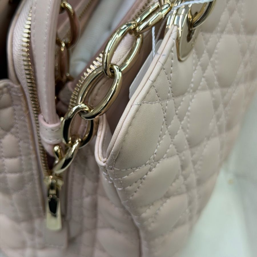 Dior 淡粉紅戴妃 XC527-19