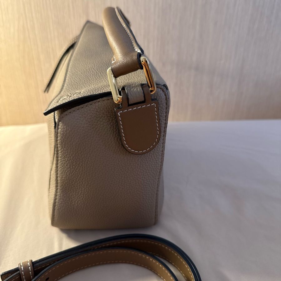 [降價優惠］Loewe Puzzle Bag Small 沙色/拼色小號（經典百搭金釦）-1