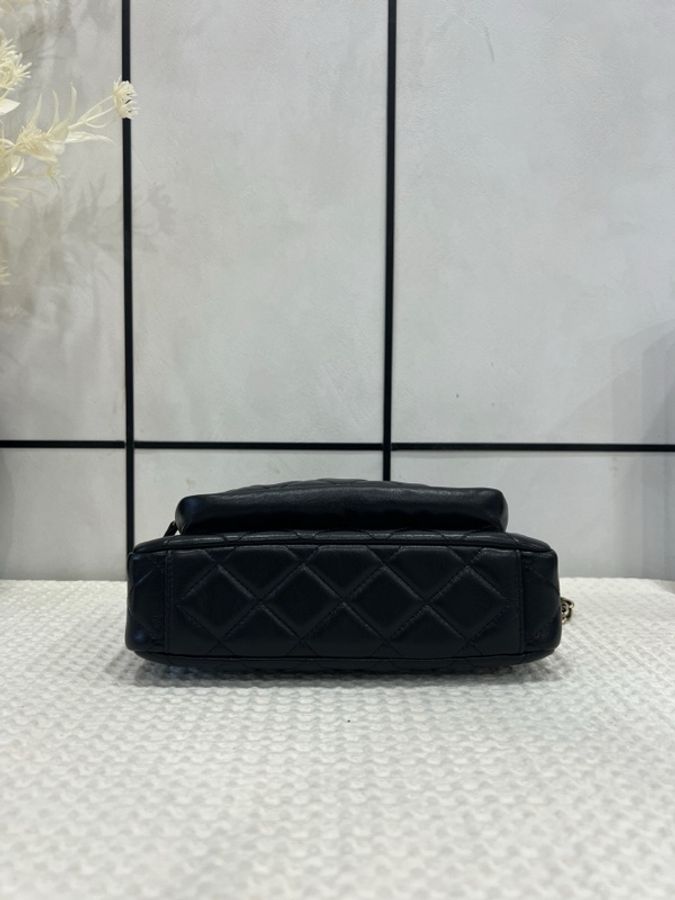 香奈兒 Chanel 25C 皮穿鏈 黑銀亮面小羊皮相機包 底長21cm-2