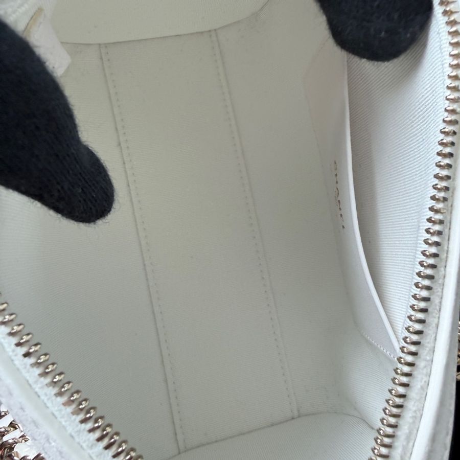 Chanel✨AP4515 2026櫃上新款 黑滾邊保齡球包鏈條包白雪公主包圓筒包 台灣購證-28