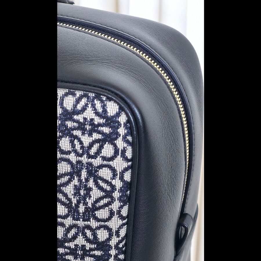 LOEWE AMAZONA 19 ANAGRAM 帆布熊貓-4