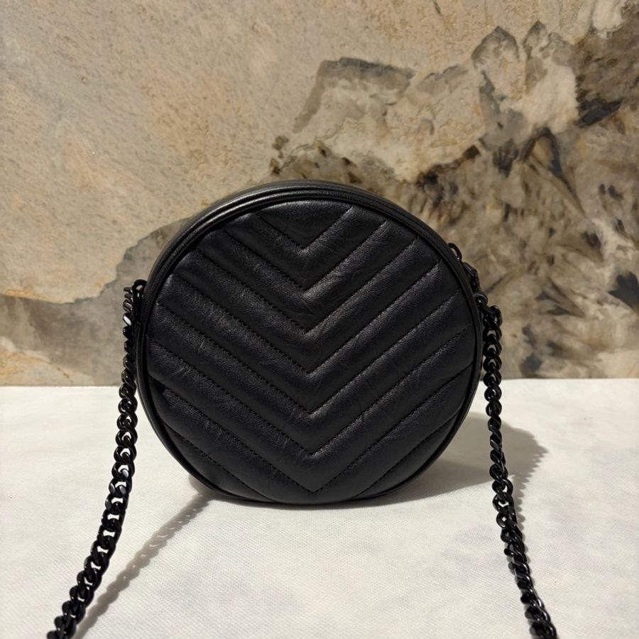 YSL Soblack黑鏈圓餅斜背包-2
