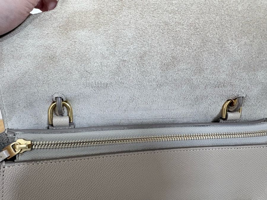 Celine belt bag mini 鯰魚包 肩背手提 米灰色-12