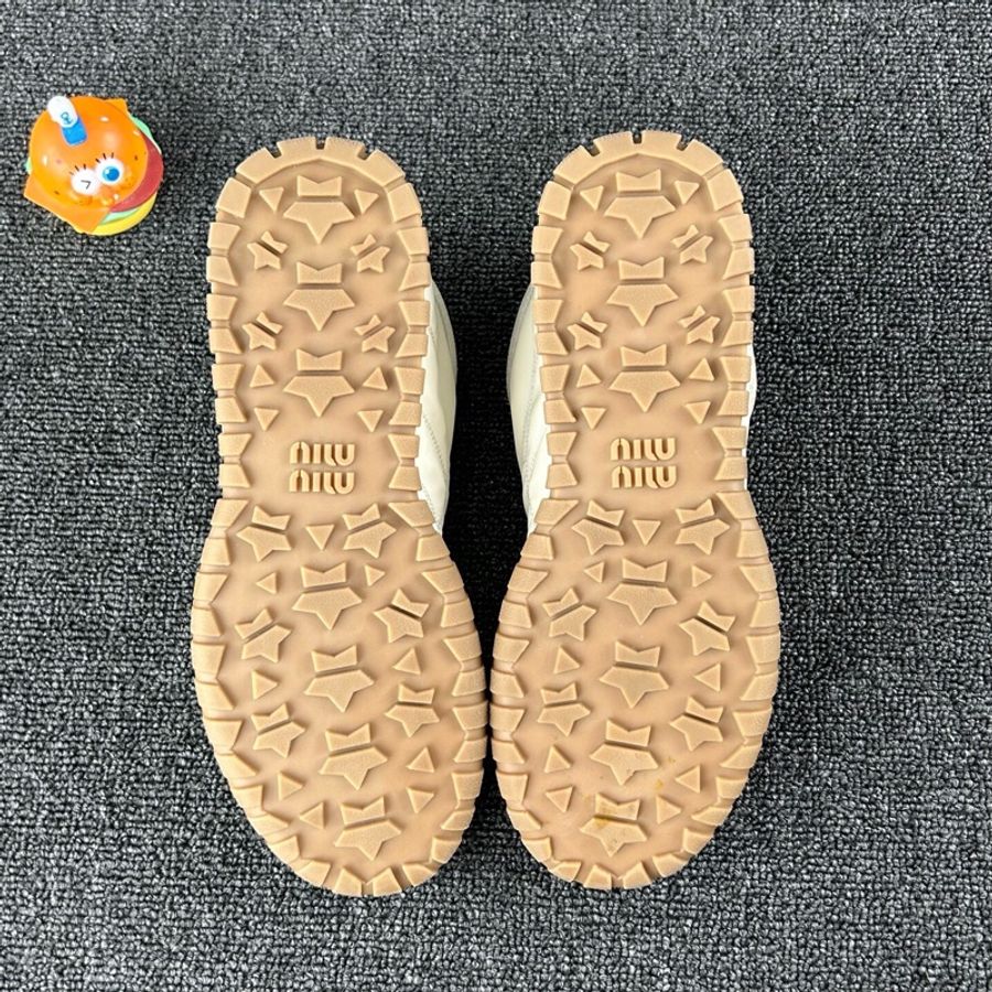 Miumiu繆繆25ss阿甘鞋 尺碼：37 🧡-7
