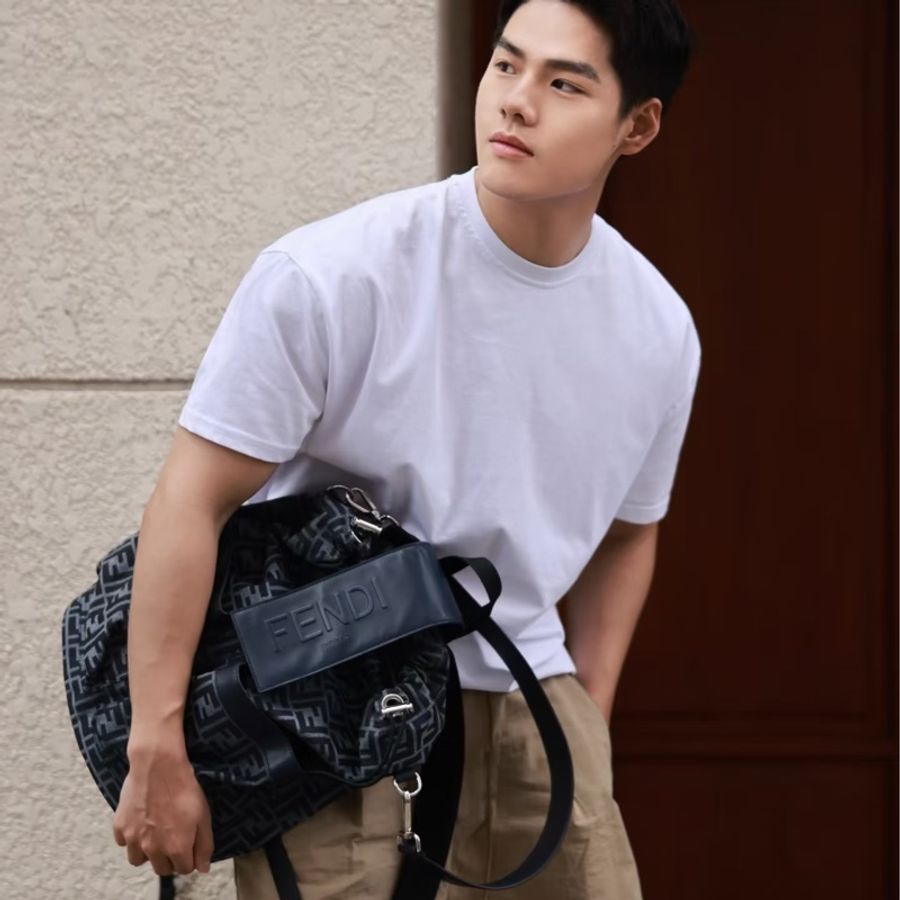 #專櫃價8萬9 FENDI Strike 後背包 男用包 包況好 男包-3