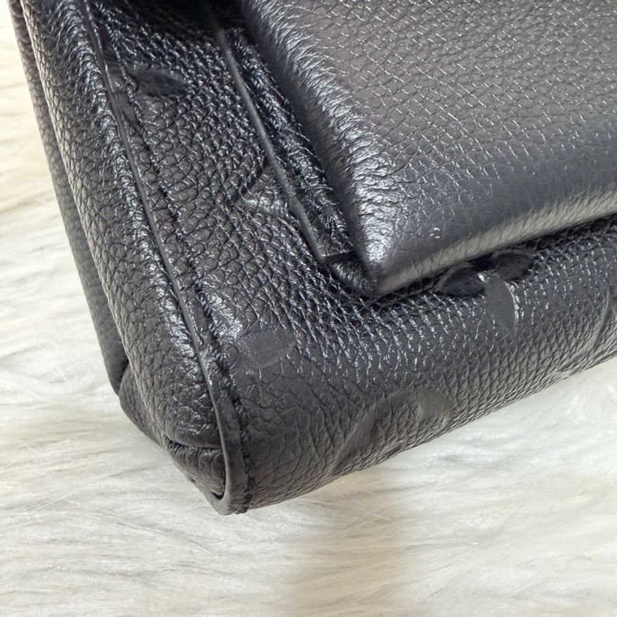 LV M44550 黑皮 壓紋 金釦 Vavin BB 肩背包 斜背包-5