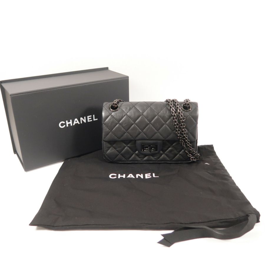 CHANEL 牛皮皮革2.55 Mini鏈帶肩背袋-15