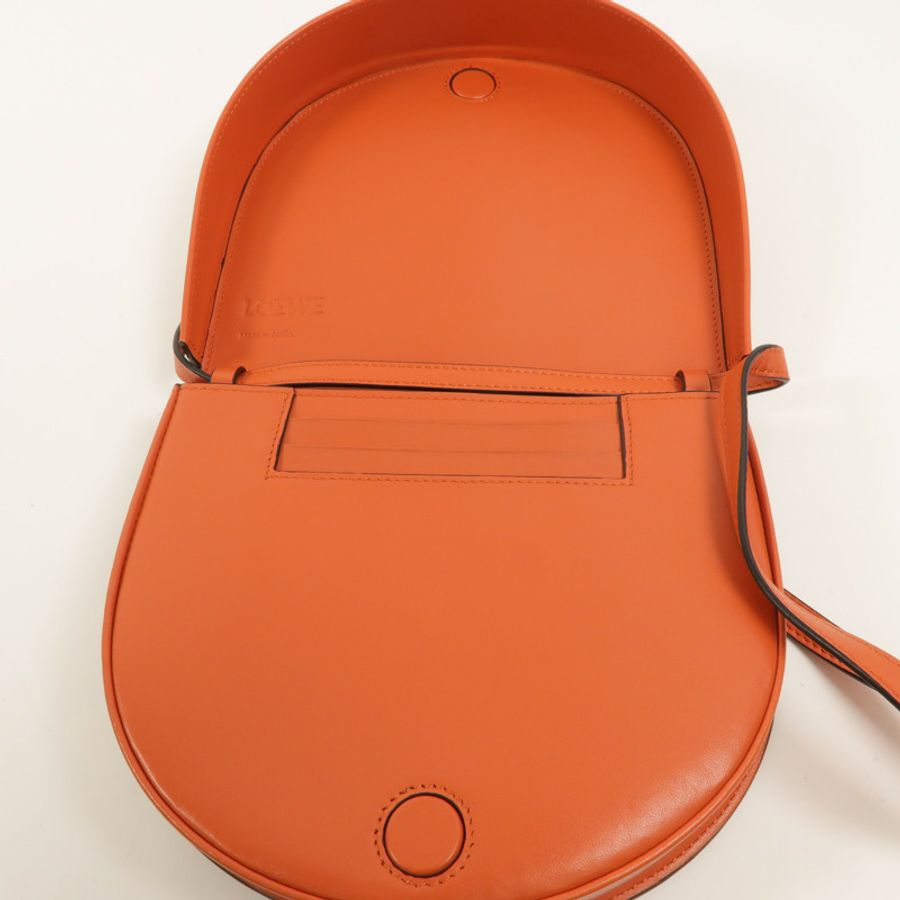 LOEWE 牛皮皮革Heel Pouch肩背袋-5