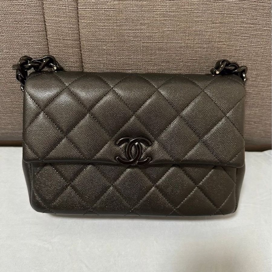 Chanel so black 黑天使限量口蓋包-10