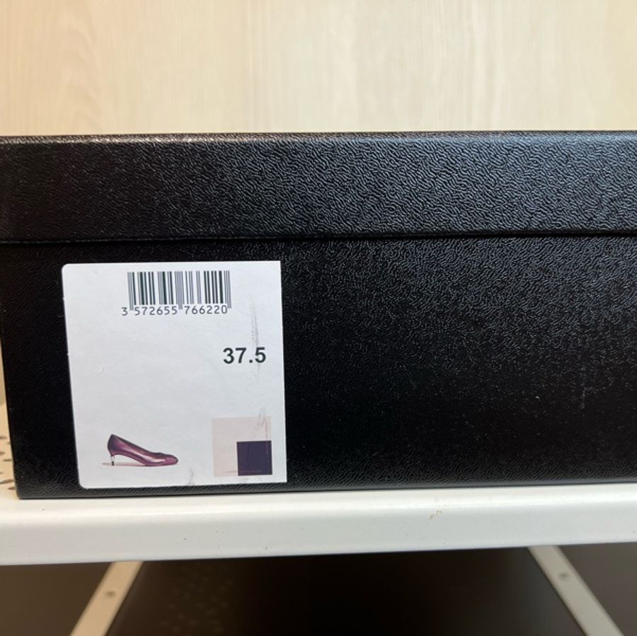 Chanel 氣質白月光 米白拼黑珍珠跟鞋-8