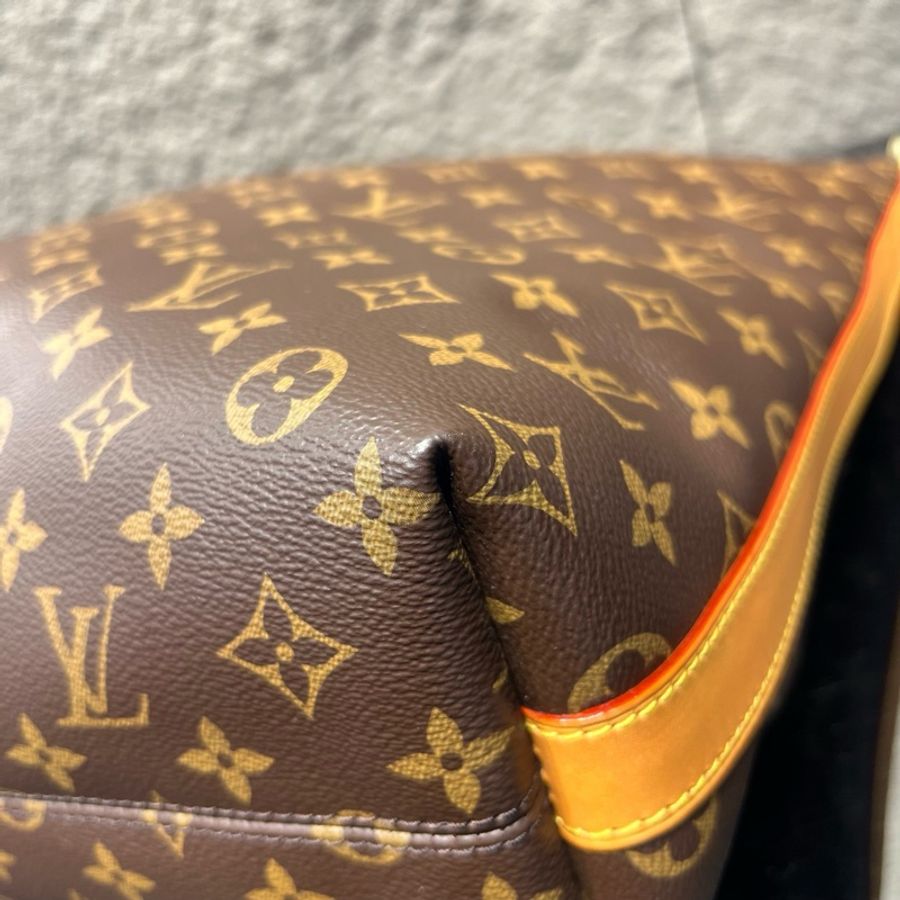 99新 Louis Vuitton/路易威登 vagabond hobo 手袋流浪包 斜挎包,芯片款,尺寸38*36-10