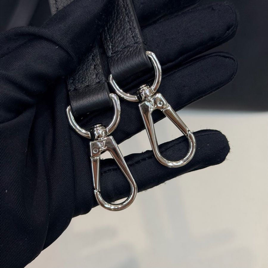 LV Lockme Day 2Way 黑色銀扣 XC419-41