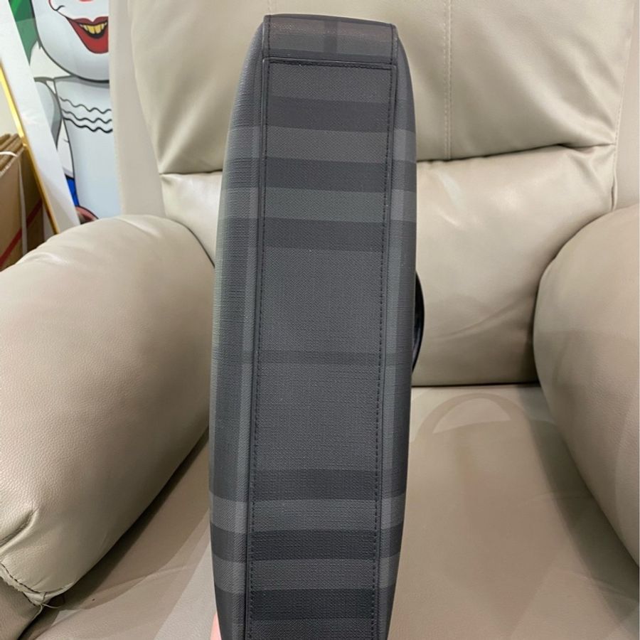Burberry 博柏利 London 經典格紋公文包 手提單肩斜挎包 PVC拼皮革 百搭實用-3
