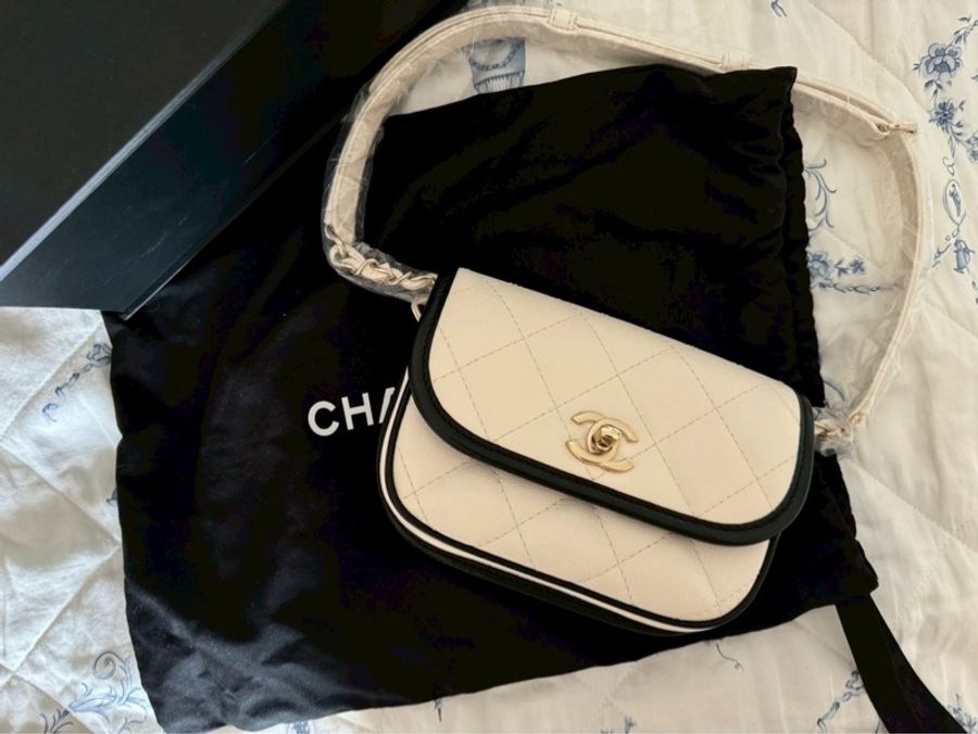 Chanel 香奈兒 熊猫配色 郵差包 馬鞍包 mini-0