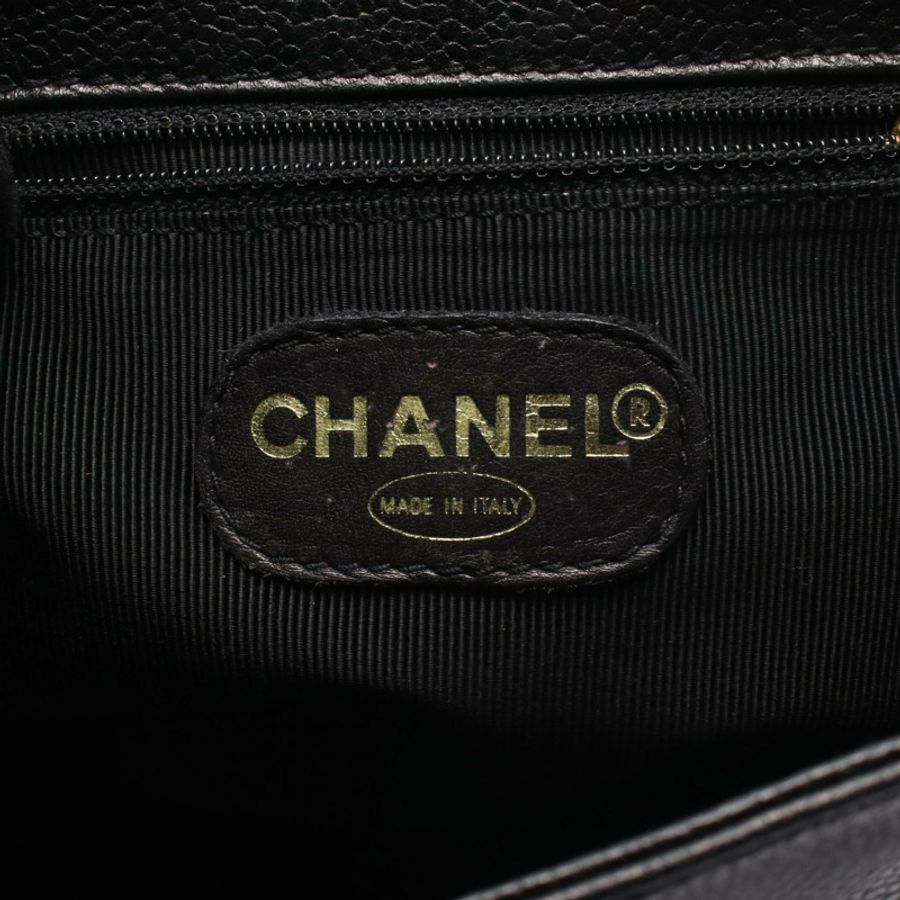 香奈兒 (CHANEL) 三重 COCO 標誌雙肩包,粒面小牛皮,黑色,金色五金,二手 CC-3