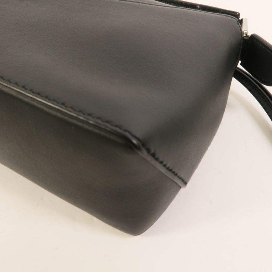 LOEWE 牛皮皮革Mini Puzzle手挽肩背兩用袋-16