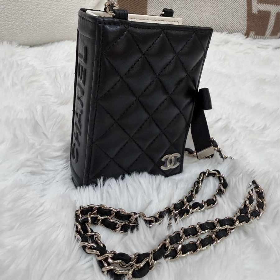 Chanel/ 22B 書本造型卡片夾-2