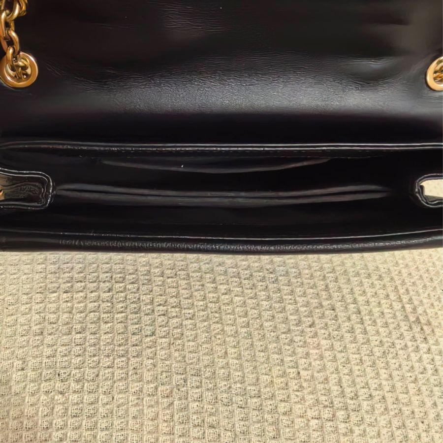 95新️Louis Vuitton/路易威登Very Chain全皮黑金鍊條斜挎包-8