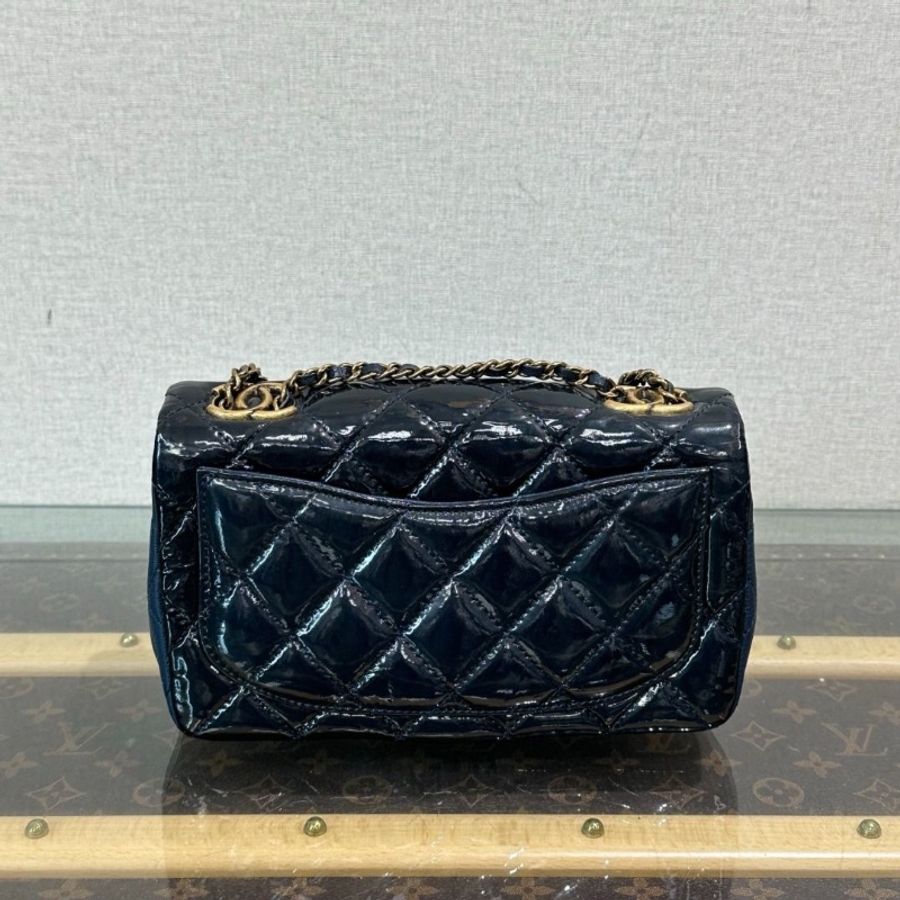 CHANEL 拼皮金扣cf大mini鏈條肩背斜背包21*13*5 9新 配件塵袋-2
