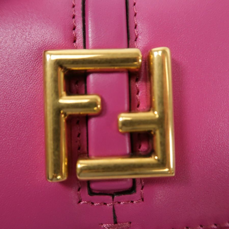 FENDI 牛皮皮革C'mon Nano肩背袋-5