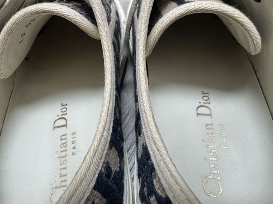 Dior 經典刺繡老花平底鞋-6