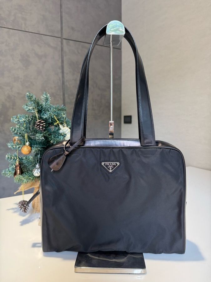 《初。Vintage》 Prada 降落傘拼皮托特包-3