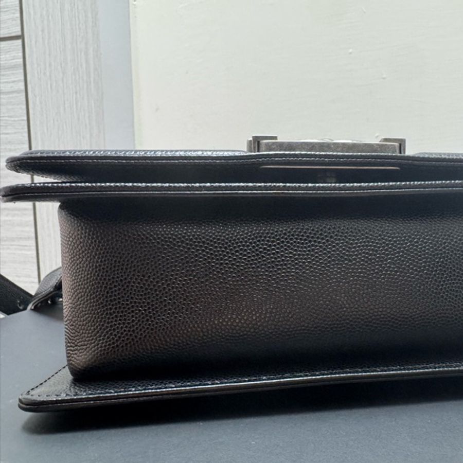 Chanel Boy 銀扣 20cm-10