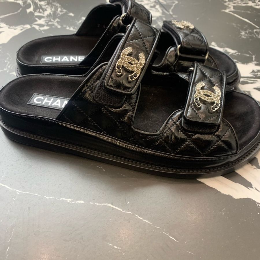 CHANEL香奈兒 25P 黑色雙C鑽扣魔術貼涼鞋 38碼-3