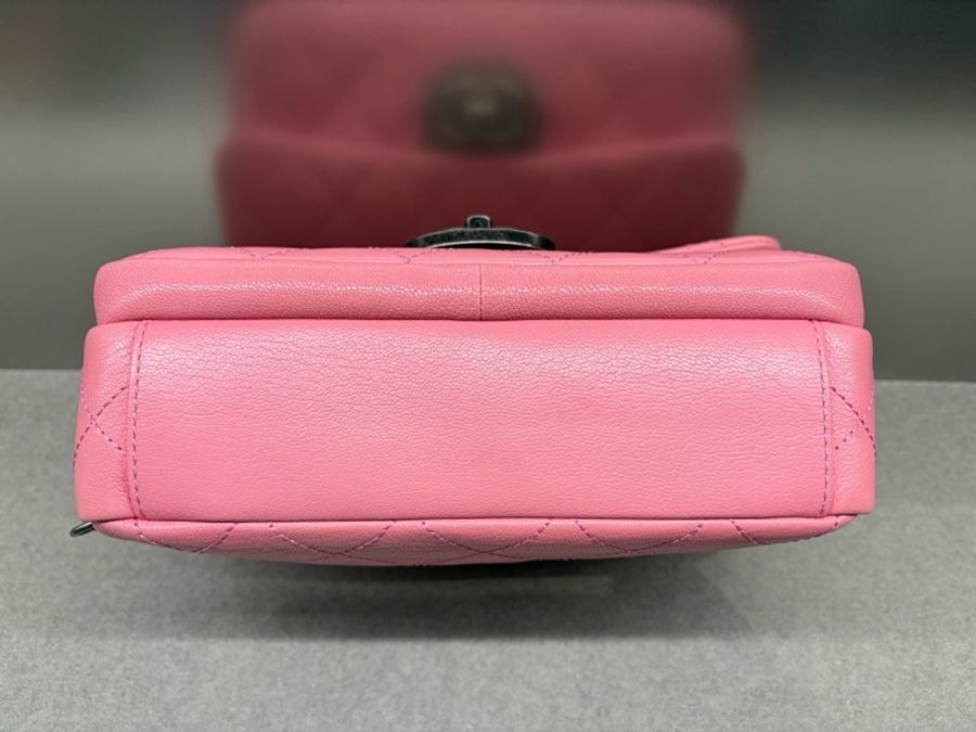 Chanel • Cf 限量款櫻花粉鎖頭鏈條流浪包 3Way-9