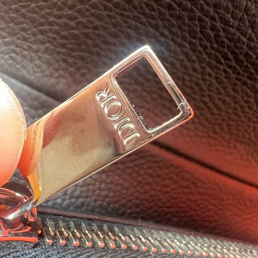 Dior經典黑色耐磨荔枝皮馬鞍造型斜背掛腰兩用包-36