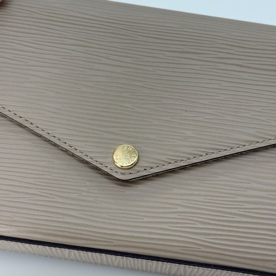【 小編精選🌟】LOUIS VUITTON 路易威登 Félicie Pochette 三合一 Epi 牛皮 水波紋牛皮 鏈條包 手拿包 (長多位卡包*1 長零錢包*1)-7