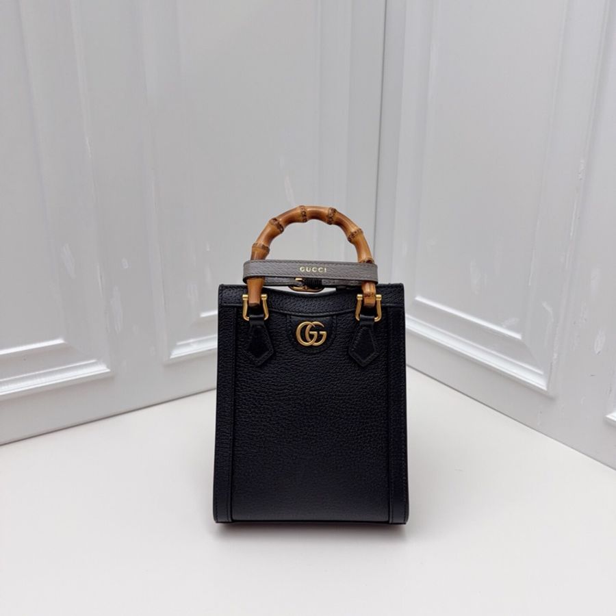 閒置Gucci古馳 Diana系列黑金竹節手柄包 -1
