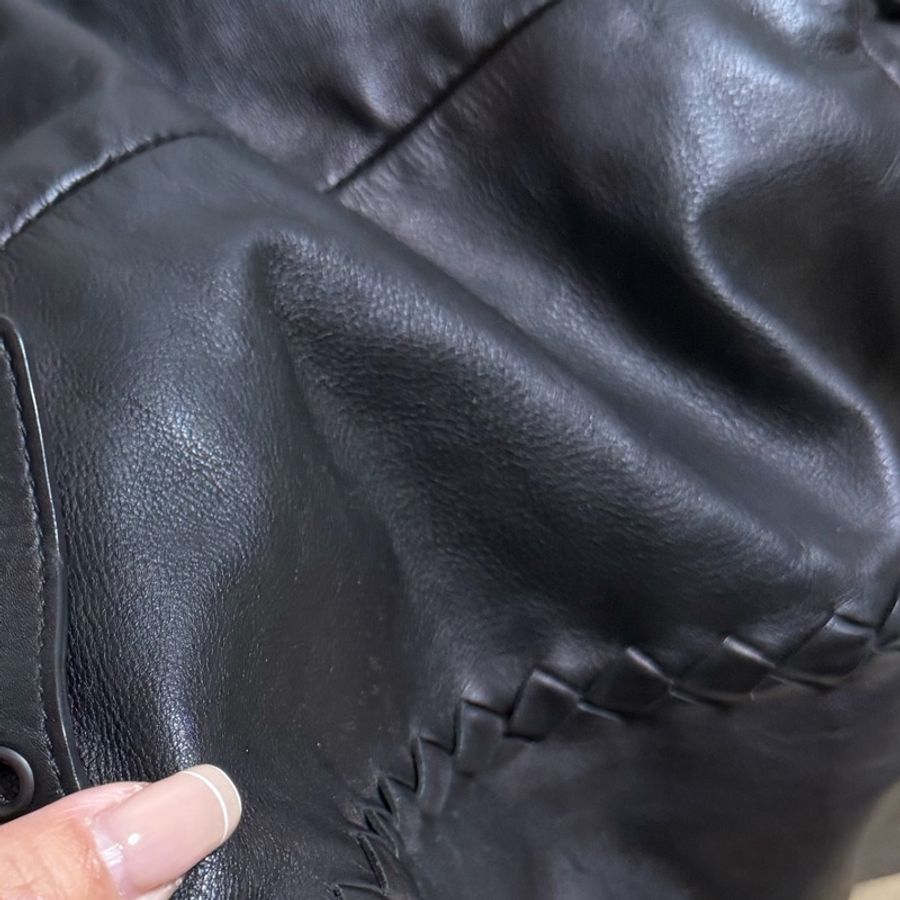 《仙闆名牌精品》BOTTEGA VENETA BV 黑 全皮 後背包 肩背包 雙肩背-25