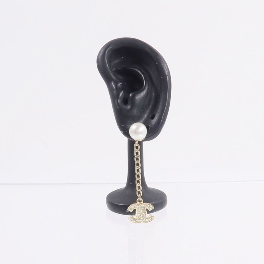 CHANEL 金屬CC Crystal Dangle Piercing Earrings耳環-7